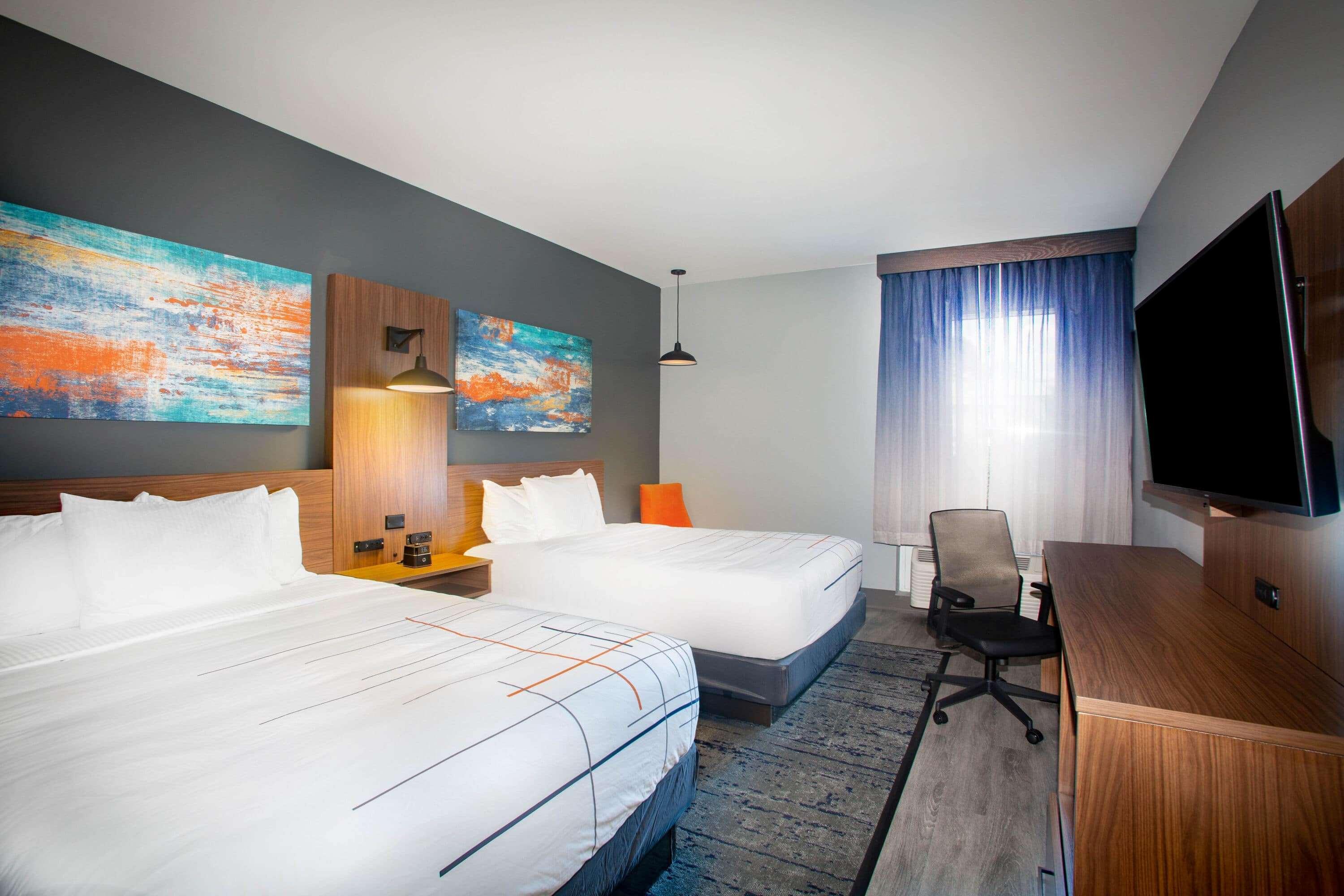 La Quinta Inn & Suites By Wyndham Oxford Dış mekan fotoğraf